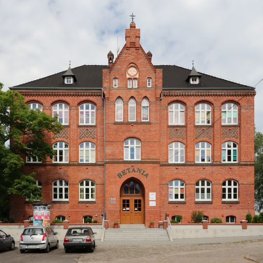 Szkoła parafialna w Opolu - Nowej Wsi Królewskiej