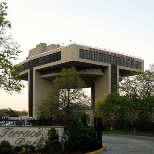 Terrace on the Park