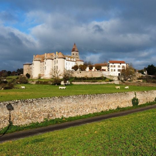 Château-prieuré de Pommiers