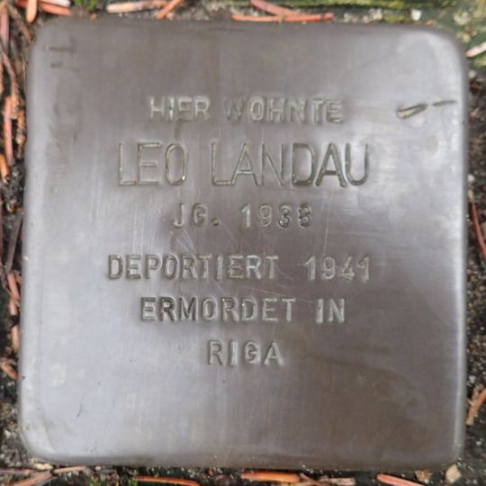 Stolperstein en memoria de Leo Landau