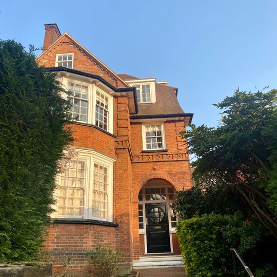 31 And 32, Heath Drive