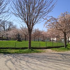 Square Pierre-de-Geyter