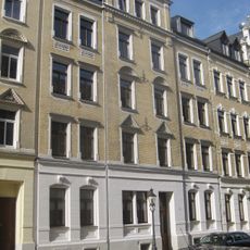 Mietshaus in geschlossener Bebauung Markusstraße 25