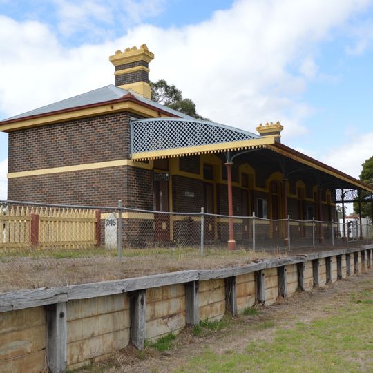 Casterton railway station