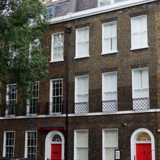 Musée Charles-Dickens