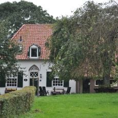 Huis Sinderen, Voorst