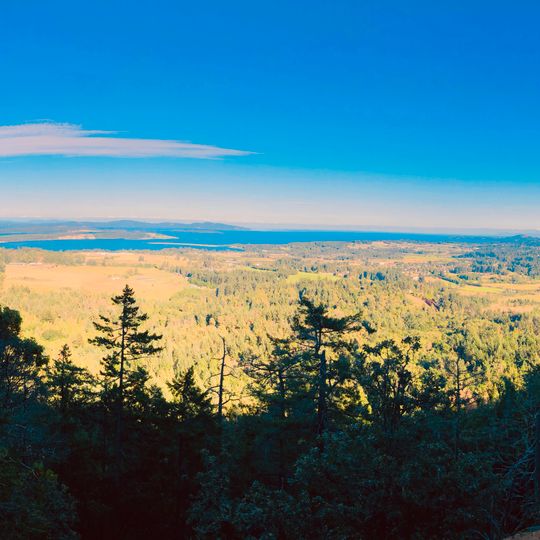 Parc provincial ȽÁUˌWELṈEW̱ / John Dean