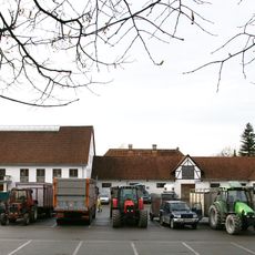Viehversteigerungshalle Schorenhof