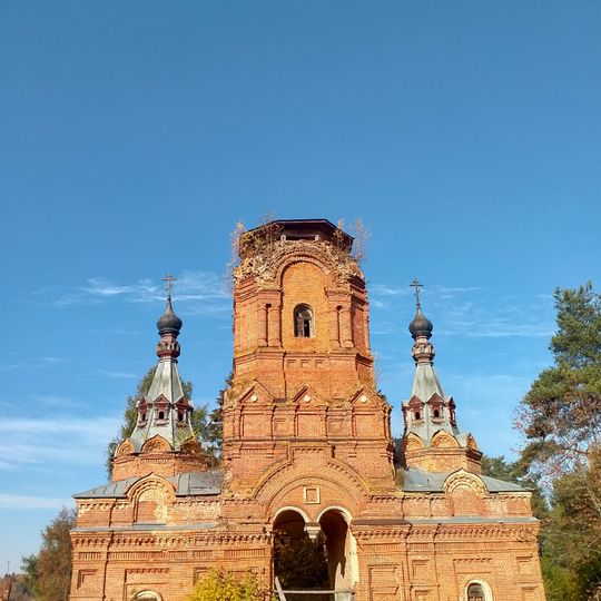 Надвратная колокольня с кельями