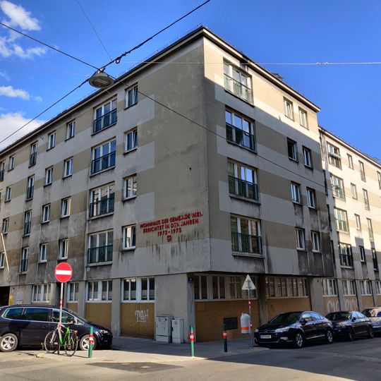 Gemeindebau Jurekgasse 5