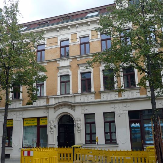 Mietshaus Bornaische Straße 85