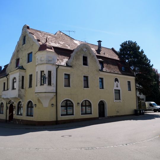 Freisinger Straße 1