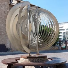 Forme in evoluzione dello spazio n. 1