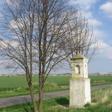 Kaplička u silnice Tatce - Pečky