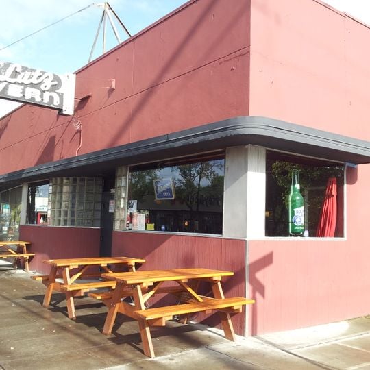 Lutz Tavern