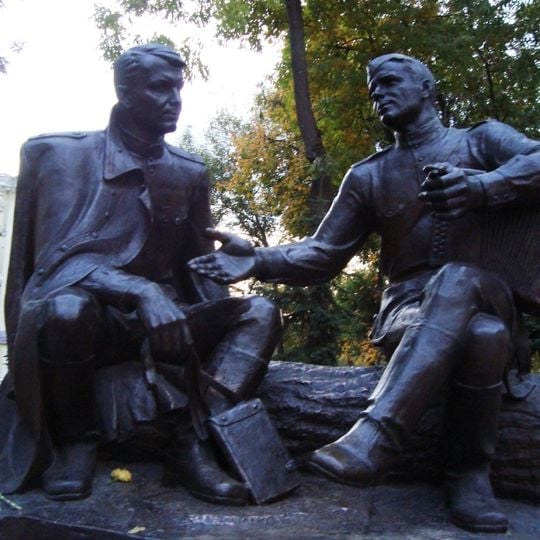 Statue of Tvardovsky and Terkin