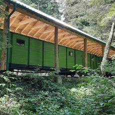 Partizanski – Titov voz na Oštrelju, historijski spomenik