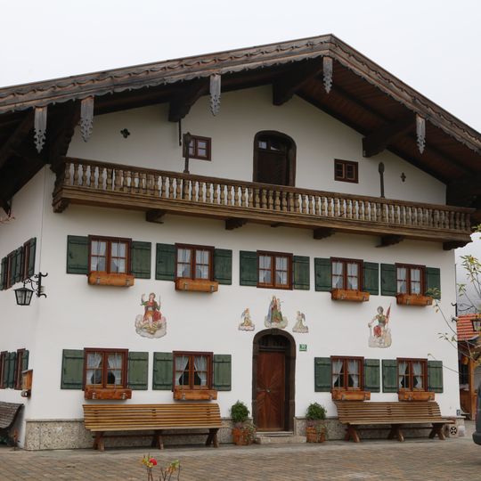 Flintsbacher Straße 10