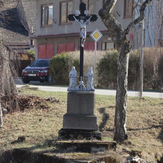 Kříž nad soutokem potoků v Opatově