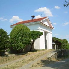 Kaplička u hřbitova u Chříče