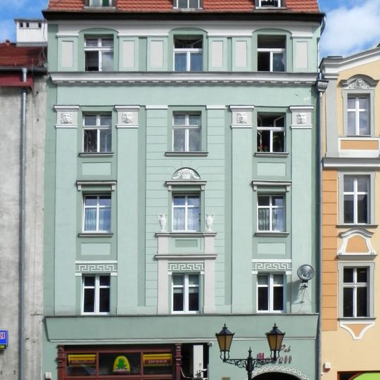 34 Bolesława Chrobrego Square in Kłodzko