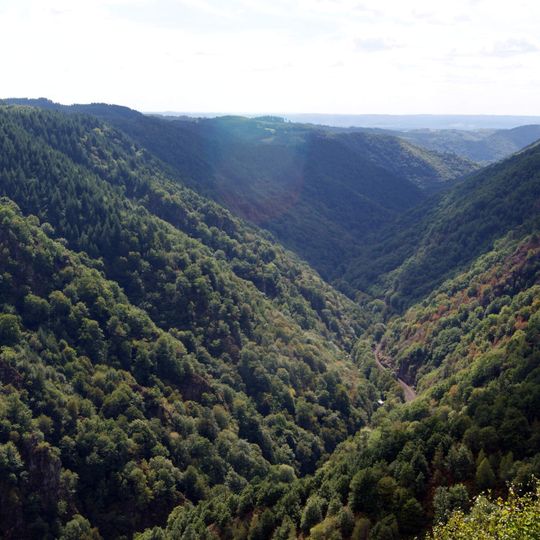 Camps-Saint-Mathurin-Léobazel