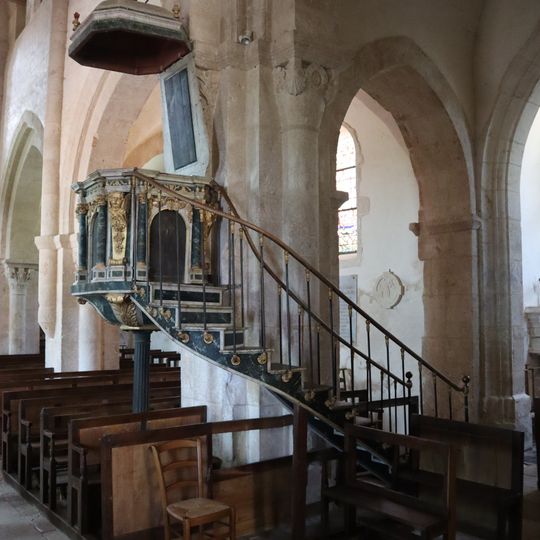 Chaire à prêcher à Bussy-le-Grand