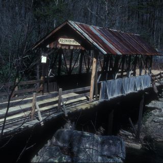 Old Union Crossing Covered Bridge