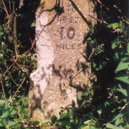 Milestone, Oakerthorpe Road; Bolehill