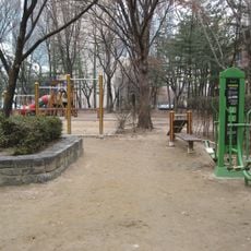 Dokgolgeullin-gongwon