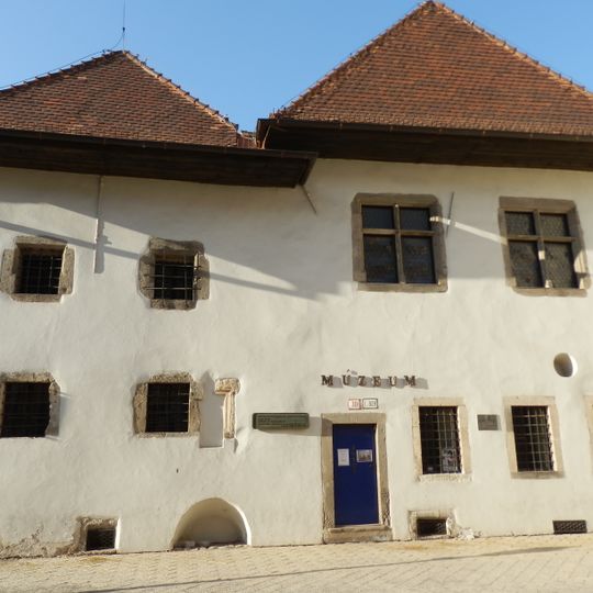 Miklušova väznica, mestská