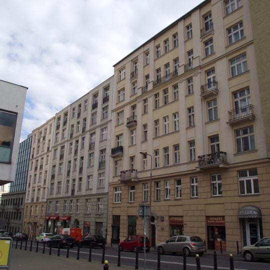 Kamienica przy ulicy Tamka 45