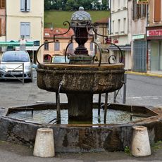 Brunnen