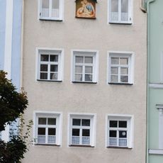 Wohn- und Geschäftshaus