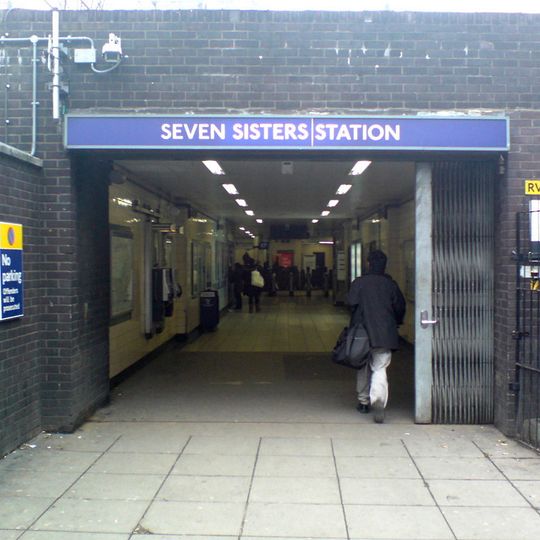 Seven Sisters station