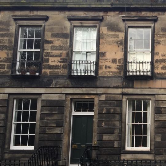 Edinburgh, Stockbridge, 4 Dean Terrace
