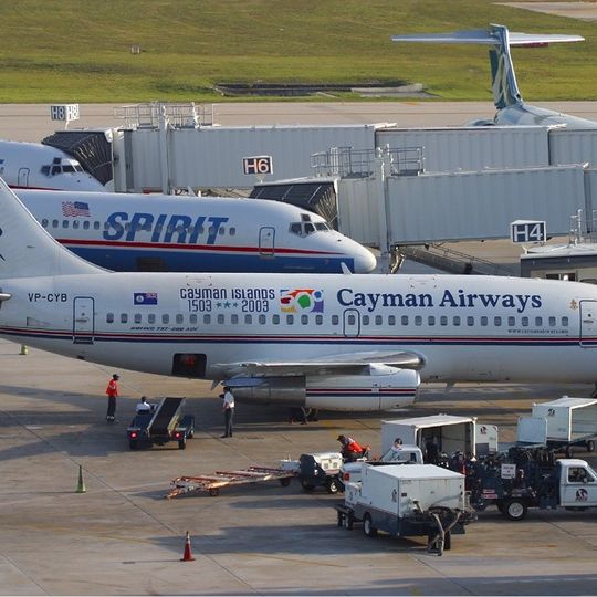 Aeroporto Internazionale Owen Roberts