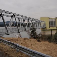 Most k odběrné věži ve vodní nádrži Stanovice