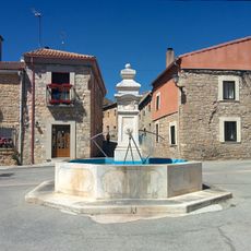 Fuente en la calle Santa Marina
