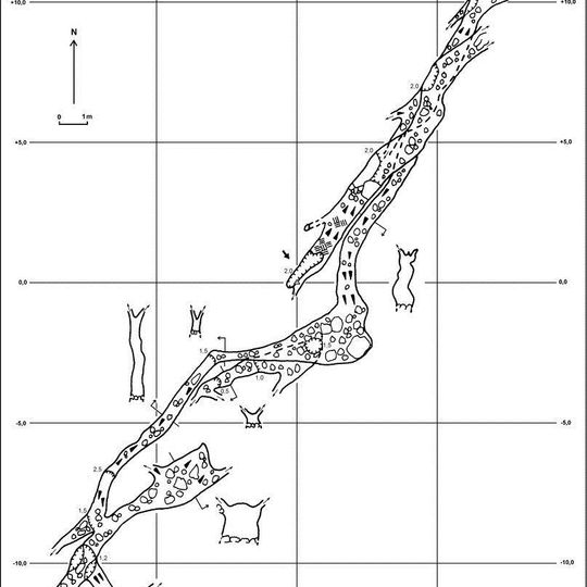Jaskinia w Dziurawej Skale