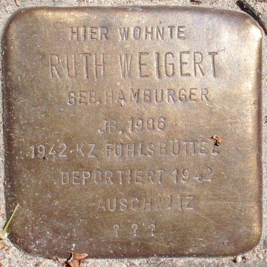 Stolperstein en memoria de Ruth Weigert