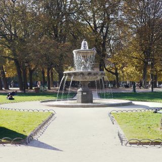 Fontaines de la place des Vosges