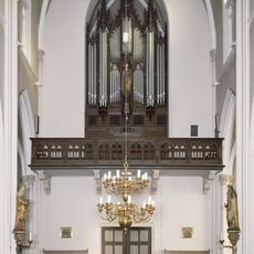 Tweeklaviers orgel met vrij Pedaal in de R.K. Kerk