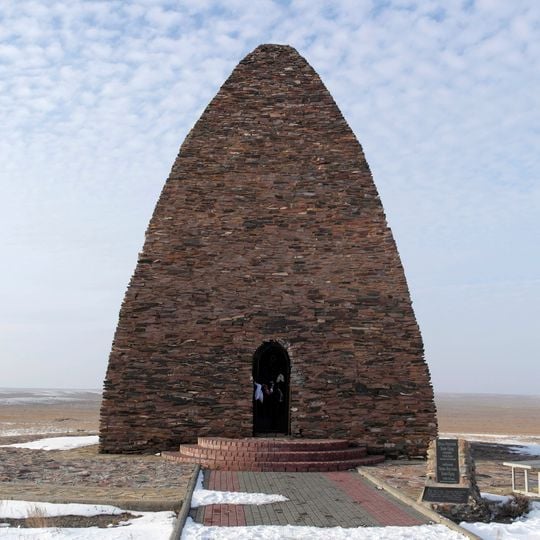 Kozy-Korpesh and Bayan-Sulu mausoleum