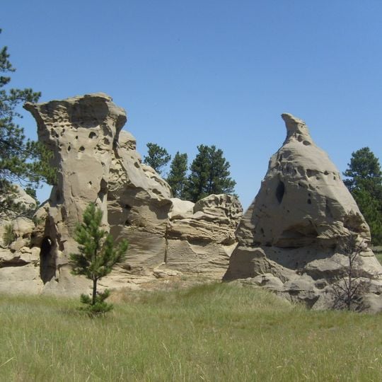 Medicine Rocks State Park