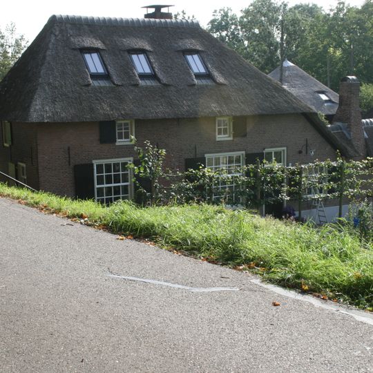 Waaldijk 61, Hurwenen