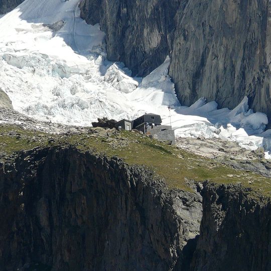Rifugio Monzino