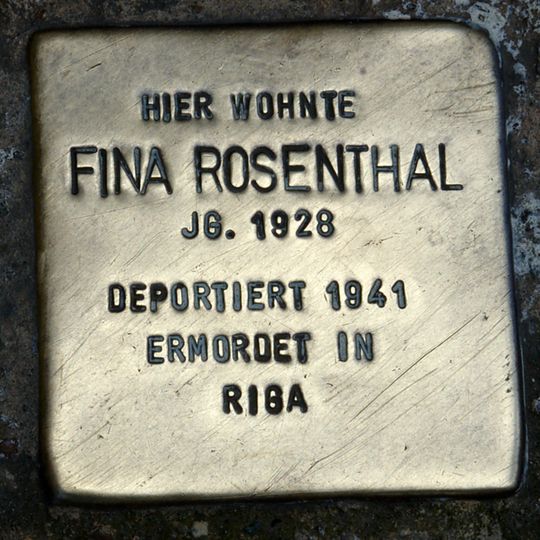 Stolperstein en memoria de Fina Rosenthal