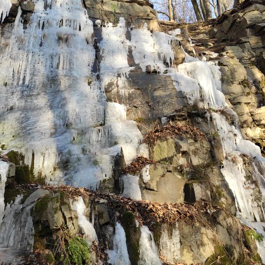 Icefall in Pohoř