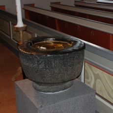 Hemsjö gamla kyrkas dopfunt